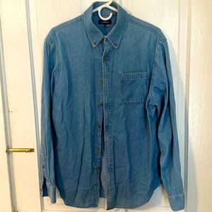 Men’s denim button down shirt
